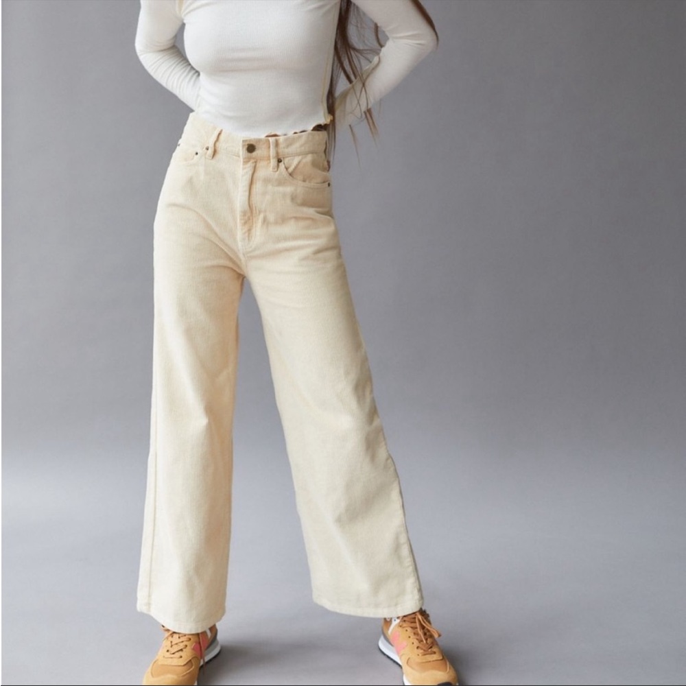 BDG Urban Outfitters High & Wide Corduroy Pant White NWOT